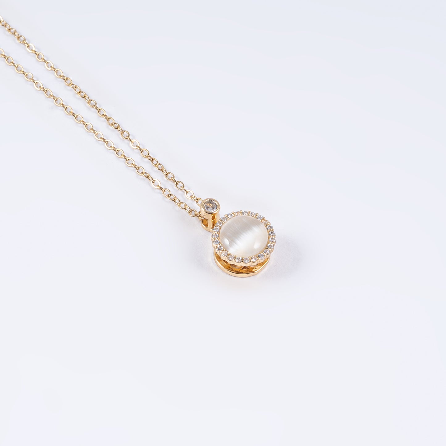 Milky Pearl & Stones Pendant with Chain
