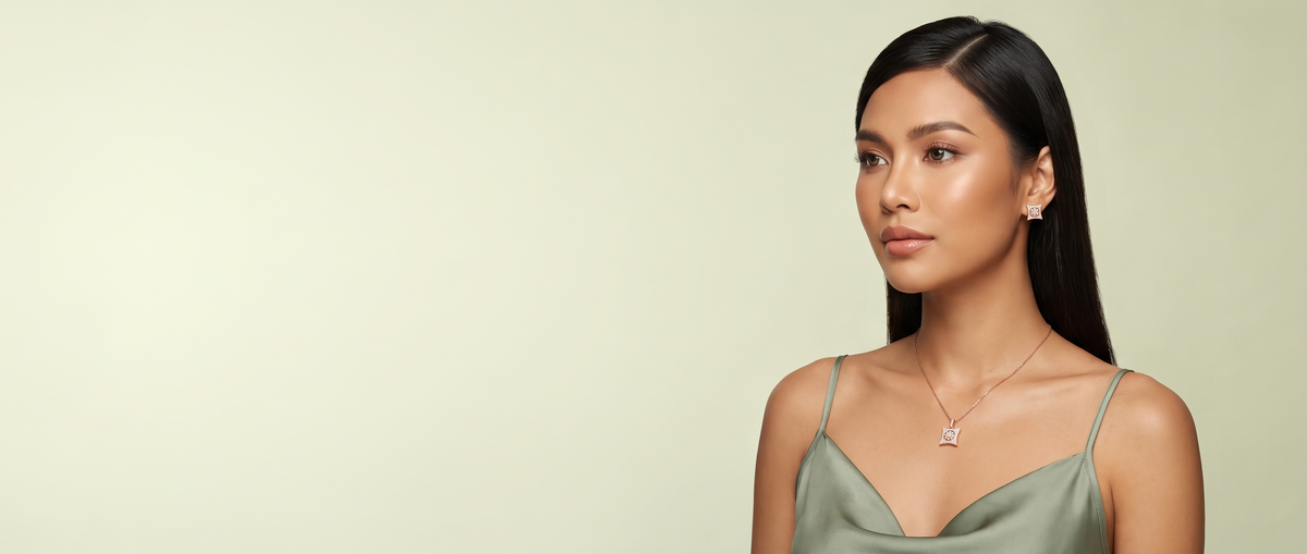 Ellevesa model wearing jewellery from this collection