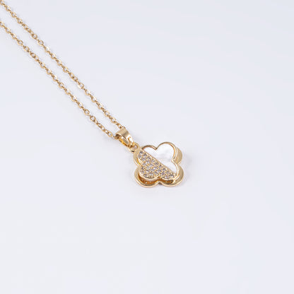 Clover Pendant with Chain