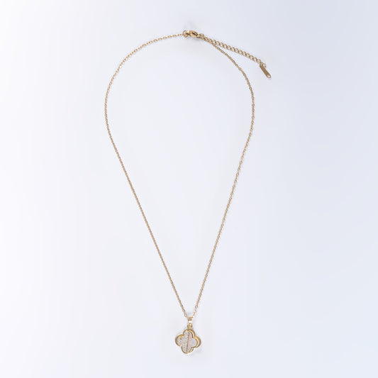 Clover Pendant with Chain
