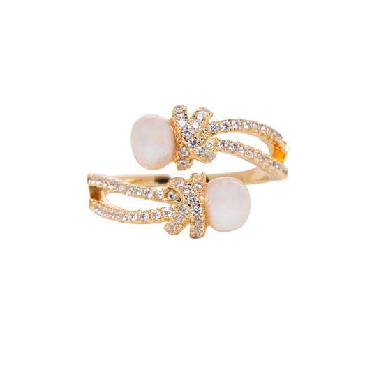 Unique Pearl Ring